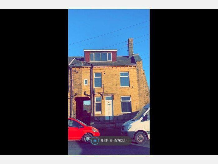 2 Bedroom Terraced House To Rent In Munby Street, Bradford, BD8