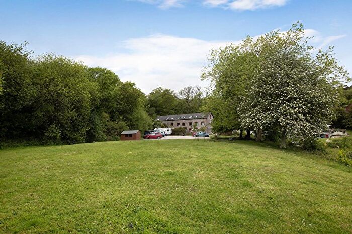2 Bedroom Barn Conversion For Sale In Higher Exeter Road, Teignmouth, TQ14