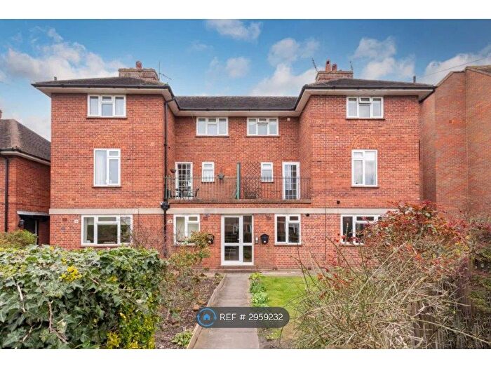 2 Bedroom Maisonette To Rent In Eton Square, Eton, Windsor, SL4