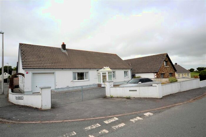 4 Bedroom Bungalow For Sale In Efailwen, Clunderwen, SA66