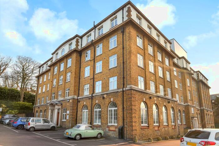 1 Bedroom Flat To Rent In Vanbrugh Hill, London, SE3