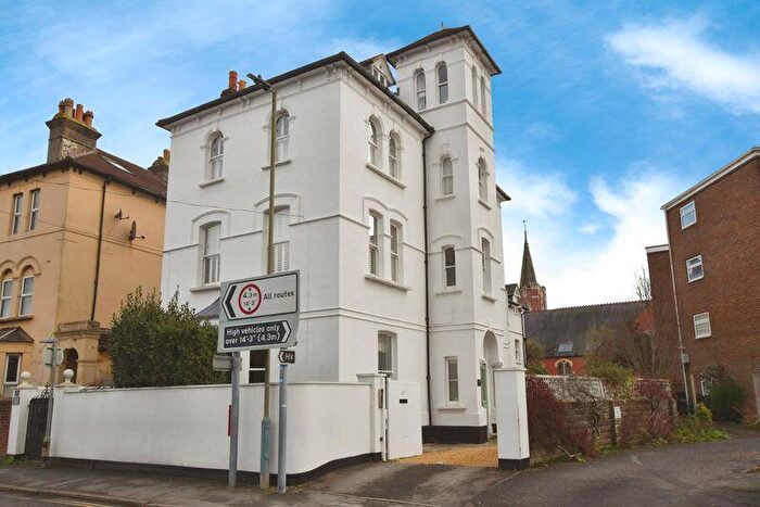 2 Bedroom Town House For Sale In Mill Road, Salisbury ***Video Tour***, SP2