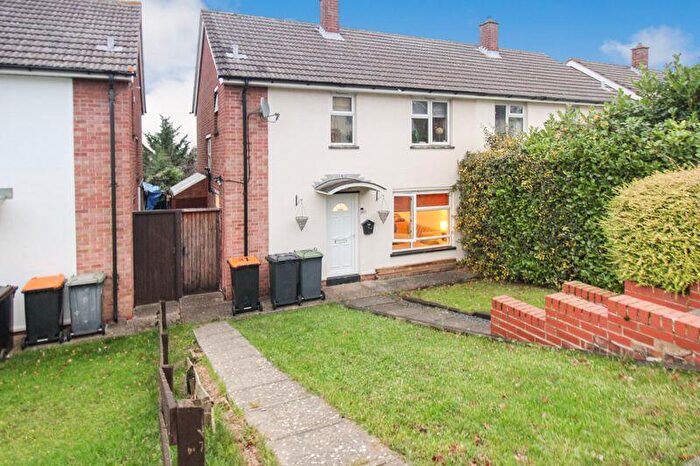 3 Bedroom Semi-Detached House To Rent In Mallard Hill, Bedford, MK41