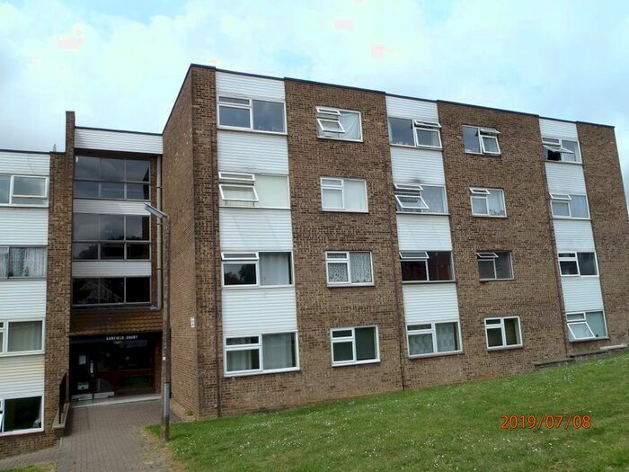 1 Bedroom Flat To Rent In Handcross Road, Luton, LU2