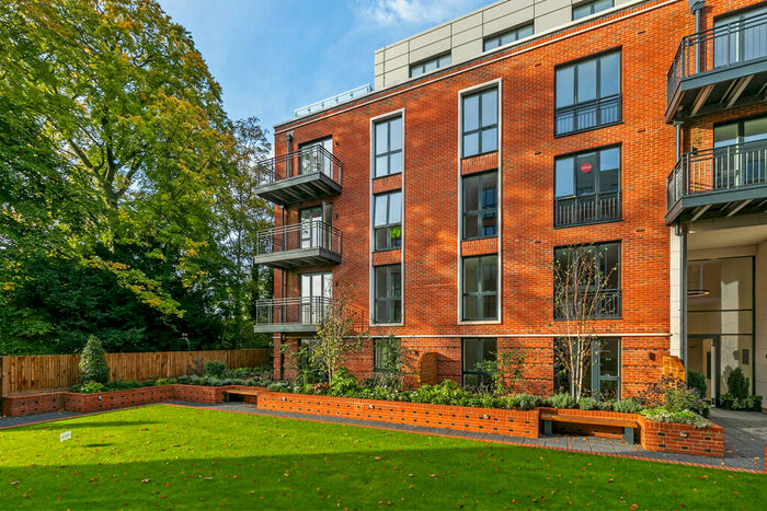 2 Bedroom Apartment To Rent In Knights Quarter, Winchester, SO22