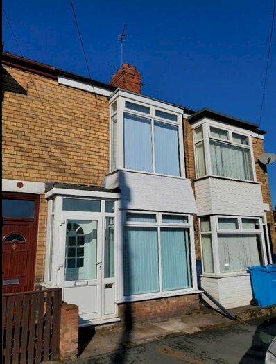 2 Bedroom Property To Rent In Dansom Lane North, Hull, HU8