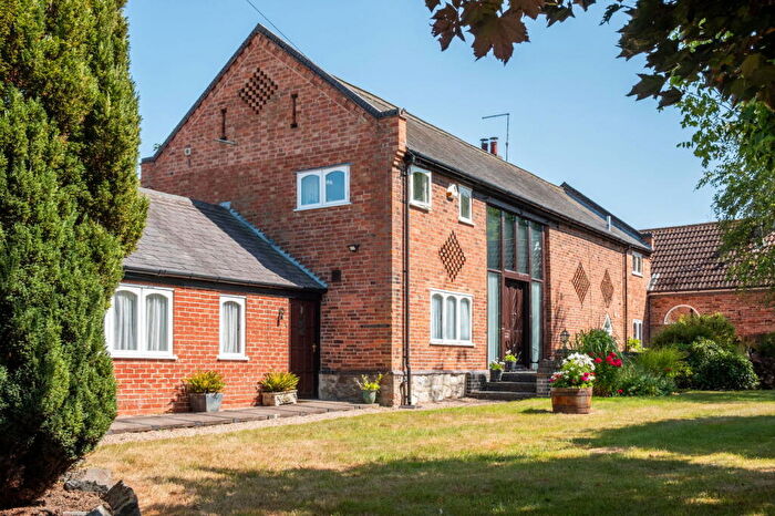 6 Bedroom Barn Conversion For Sale In Woodroffes Barn, Costock, LE12