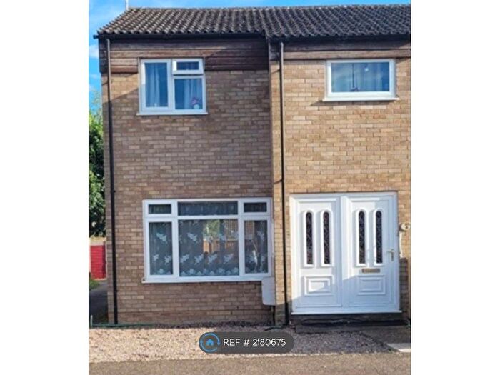 3 Bedroom End Of Terrace House To Rent In Old Forge Way, Sawston, Cambridge, CB22
