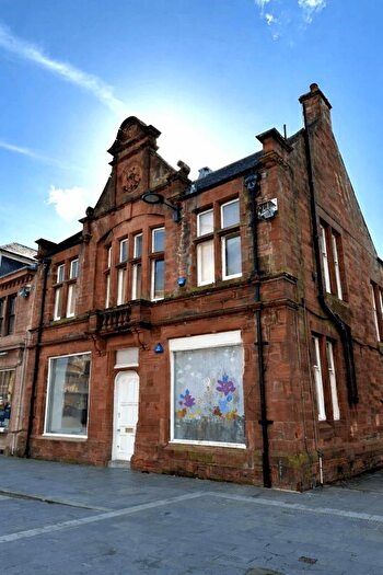 3 Bedroom Maisonette To Rent In A South St. Johns Place, Perth, PH1