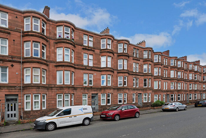2 Bedroom Flat For Sale In Tollcross Road, Glasgow, G31
