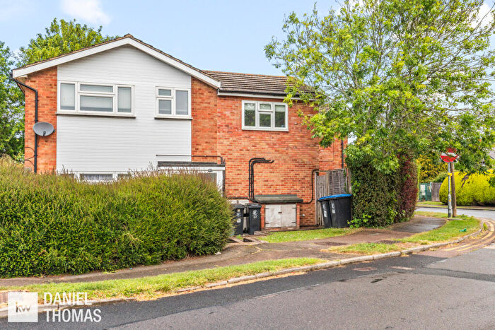 2 Bedroom Maisonette For Sale In Daniel Thomas | Thornhill, Epping, CM16