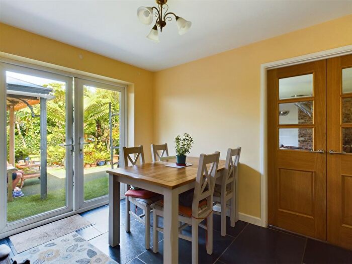 5 Bedroom Detached House For Sale In Trethiggey Crescent, Quintrell Downs, Newquay, TR8