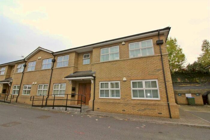2 Bedroom Apartment To Rent In The Sidings, Fenny Stratford, Milton Keynes, MK2