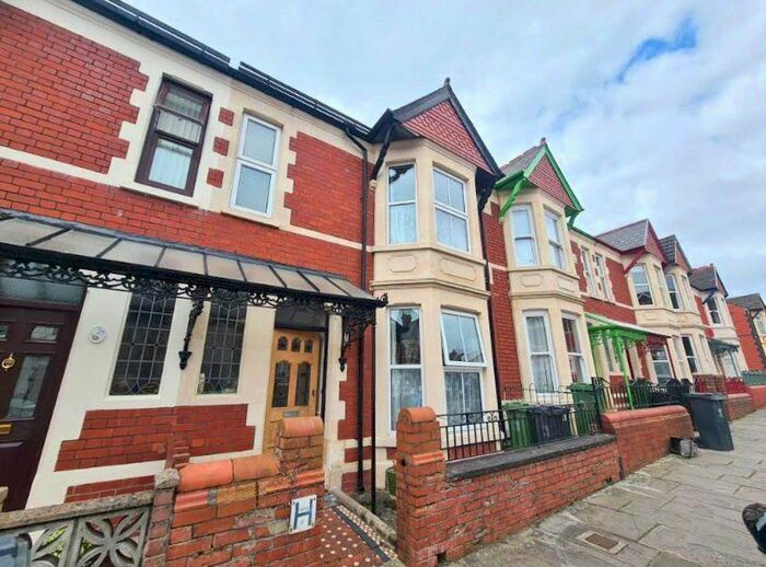 3 Bedroom Terraced House To Rent In Cosmeston Street, Cathays, Cardiff, CF24
