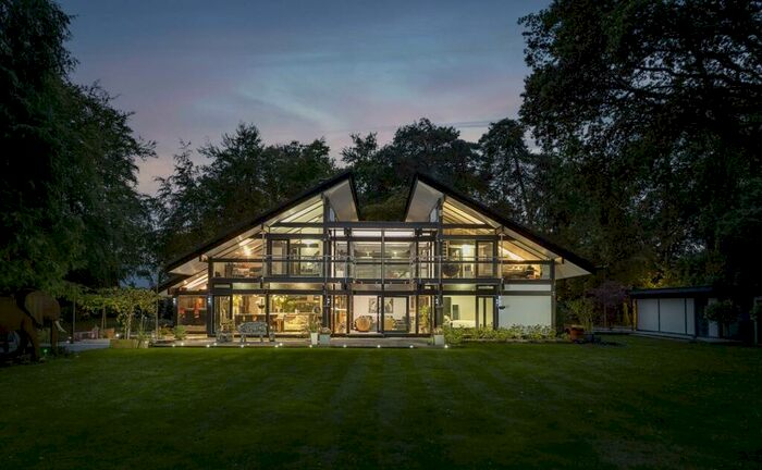 5 Bedroom Detached House To Rent In Stoke Wood, Stoke Poges, SL2