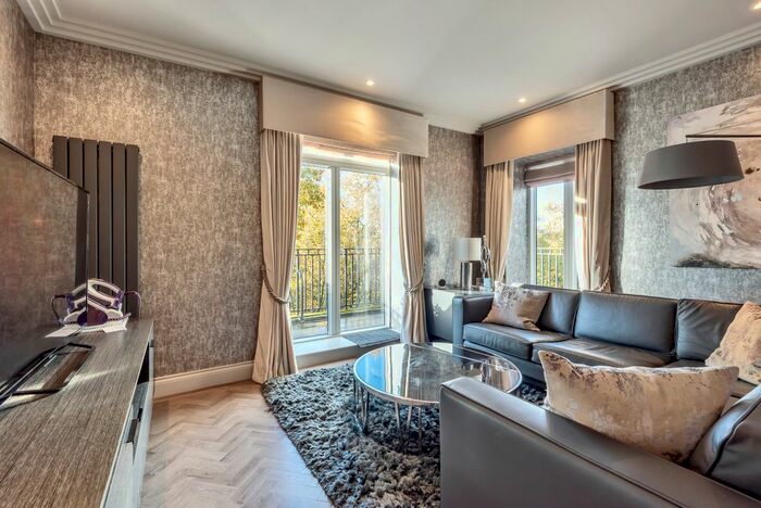 2 Bedroom Flat To Rent In Westminster Green, Dean Ryle St., SW1P