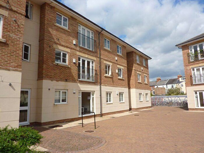 2 Bedroom Flat To Rent In Grandpont Place Oxford, OX1