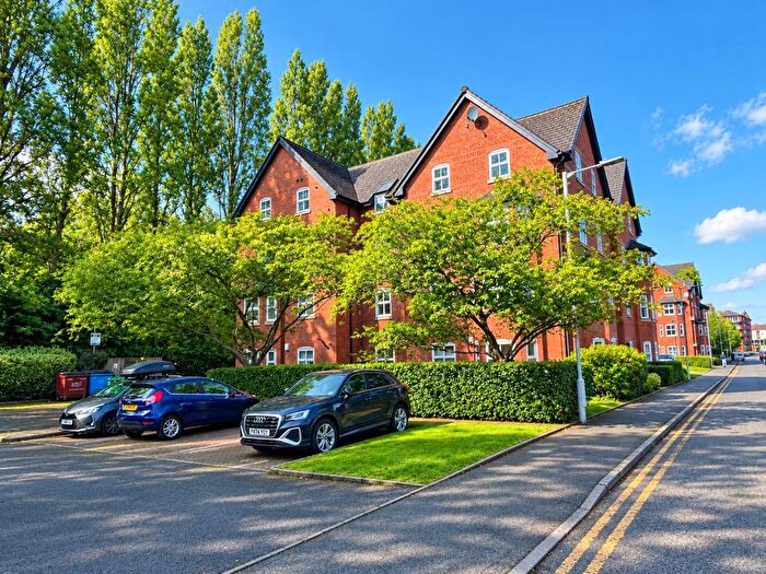 2 Bedroom Flat For Sale In Hanover House, Olive Shapley Avenue, Didsbury, M20