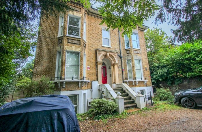 1 Bedroom Flat To Rent In Lower Addiscombe Road, Addiscombe, Croydon, CR0