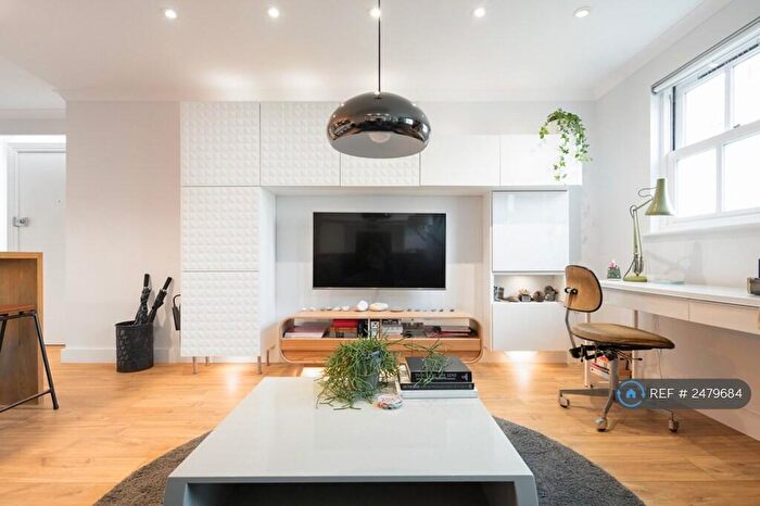 1 Bedroom Flat To Rent In Byron Mews, London, NW3