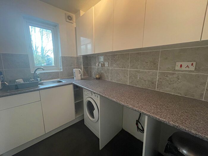 1 Bedroom Property To Rent In Rosparc, Truro, TR2