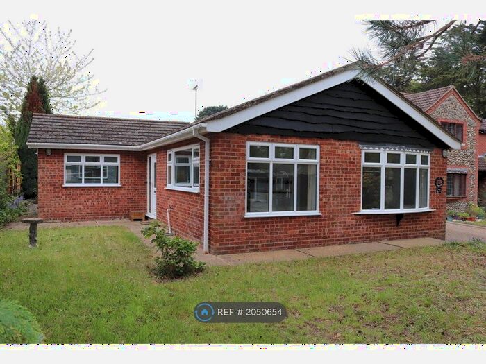 3 Bedroom Bungalow To Rent In Priory Close, St. Olaves, Great Yarmouth, NR31