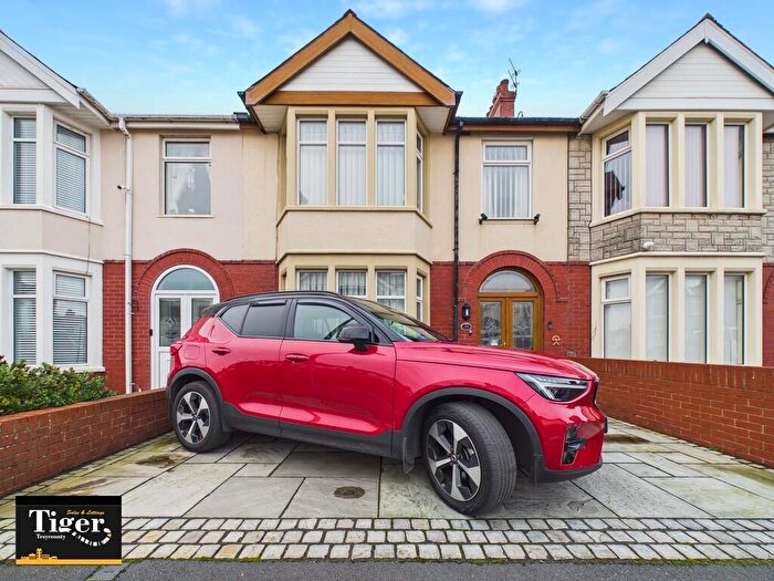 3 Bedroom Terraced House For Sale In Cornwall Avenue, Blackpool, FY2
