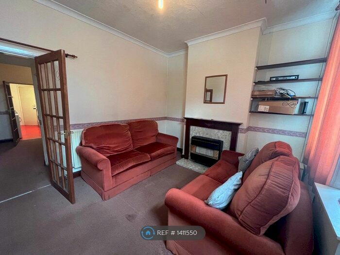 2 Bedroom Terraced House To Rent In Victoria Street, Newcastle-Under-Lyme, ST5