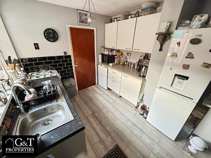 2 Bedroom Terraced House For Sale In High Street, Brockmoor, Brierley Hill, DY5