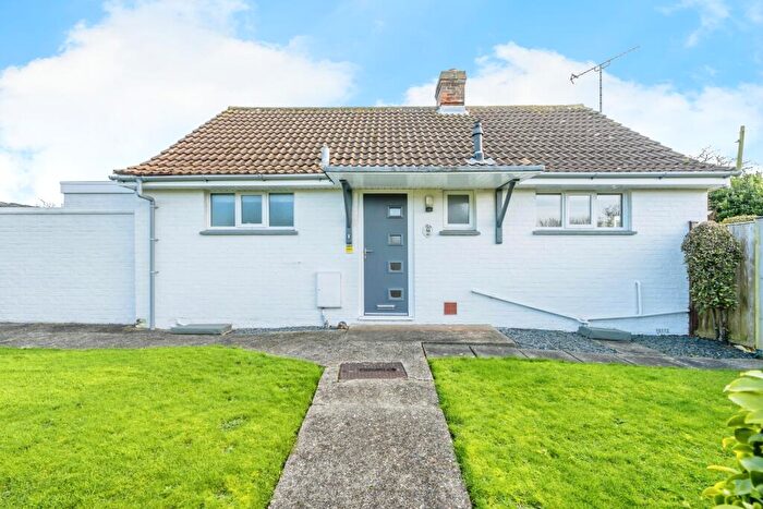 2 Bedroom Bungalow For Sale In Springfield Close, Birdham, Chichester, West Sussex, PO20