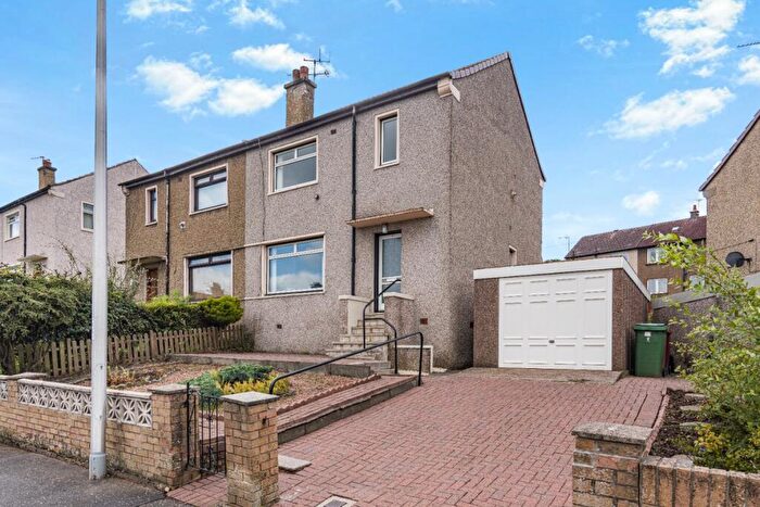 3 Bedroom Semi-Detached House To Rent In Windsor Avenue, Falkirk, FK1