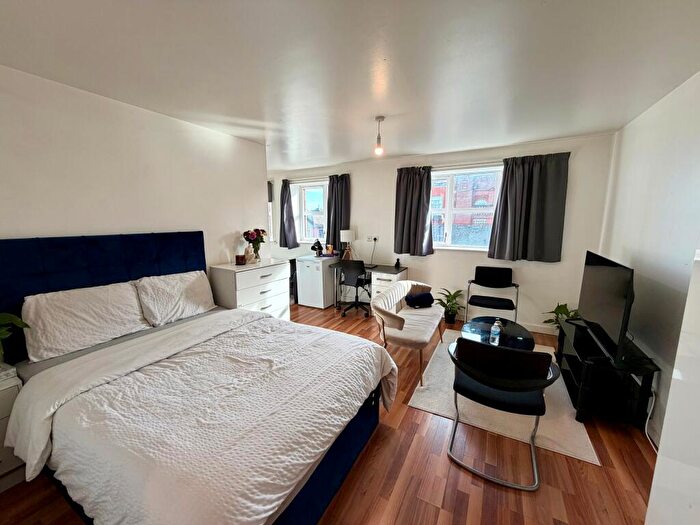 Studio To Rent In Clyde Court, LE1