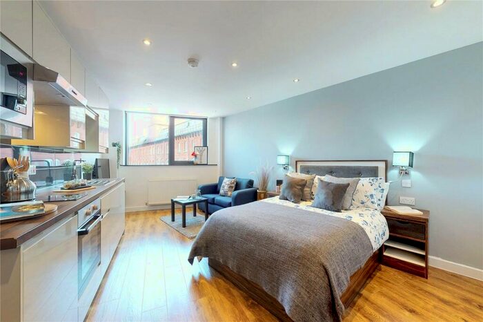Studio To Rent In Woodhouse Square, Leeds, West Yorkshire, LS3