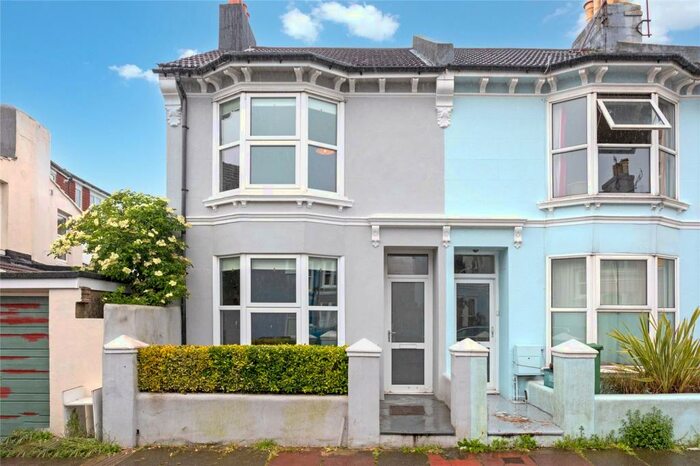 2 Bedroom End Of Terrace House To Rent In Windmill Street, Brighton, East Sussex, BN2