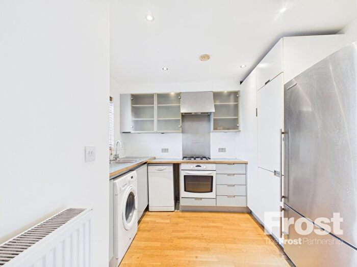 3 Bedroom Detached House To Rent In Elvedon Road, Feltham, TW13