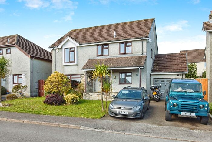 4 Bedroom Detached House For Sale In Woodgate Road, Liskeard, Cornwall, PL14