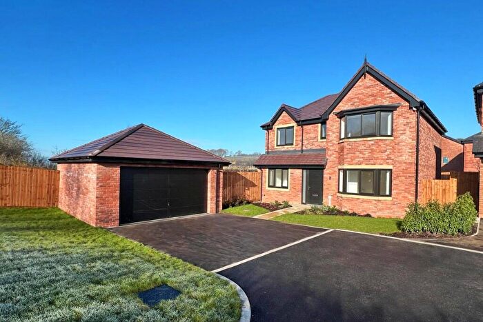 4 Bedroom Detached House For Sale In Pepper Street, Keele, Newcastle-Under-Lyme, ST5