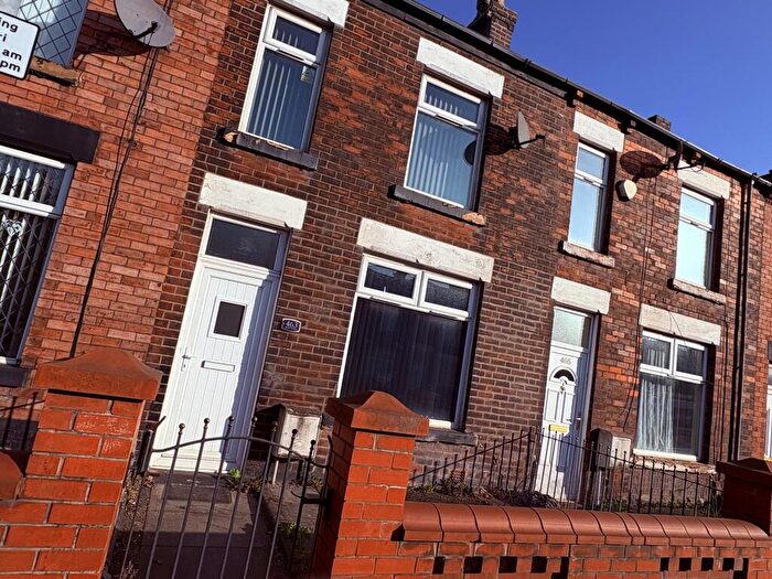 2 Bedroom House To Rent In Bury Road, Bolton, BL2