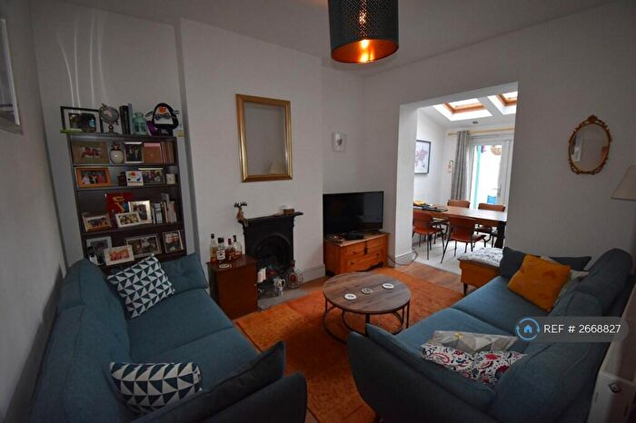 2 Bedroom Terraced House To Rent In Mortimer Road, Cardiff, CF11