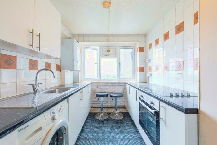 2 Bedroom Flat To Rent In Barking Road, London, E13