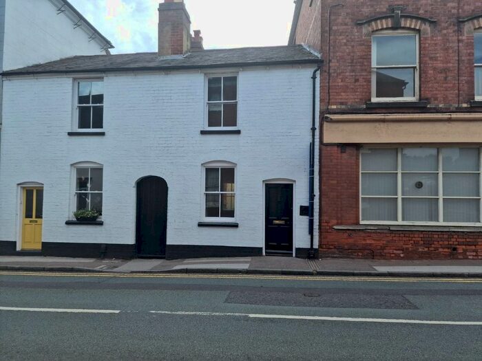 2 Bedroom Cottage To Rent In Beacon Street, Lichfield, Staffordshire, WS13