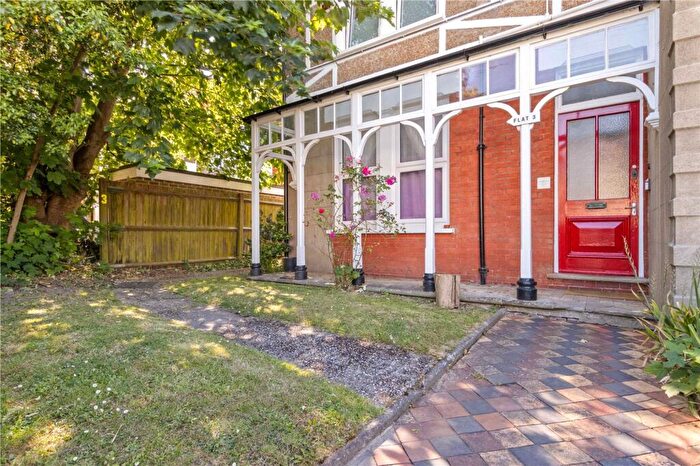 1 Bedroom Flat For Sale In Victoria Drive, Bognor Regis, PO21