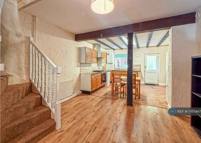 2 Bedroom Terraced House To Rent In Manor Cottages Approach, London, N2