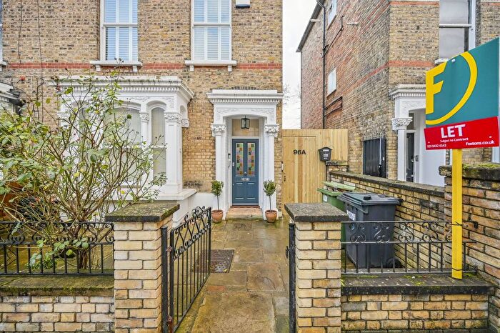 2 Bedroom Flat To Rent In Shaftesbury Road, Crouch End, London, N19
