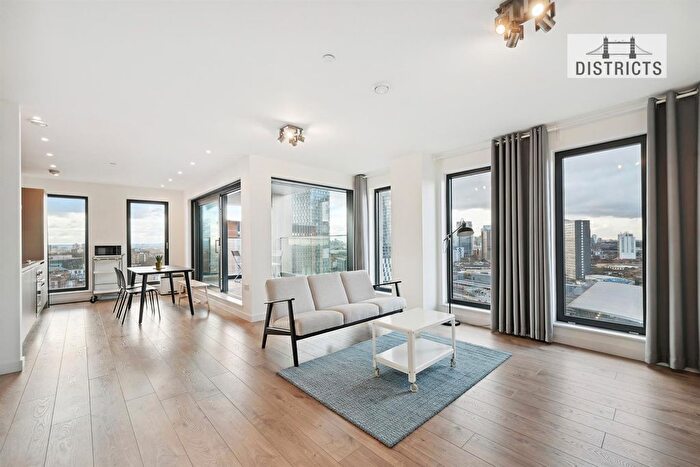 3 Bedroom Flat To Rent In Legacy Tower, Great Eastern Road, E15