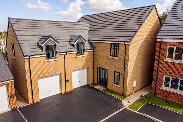 5 Bedroom Detached House To Rent In Elizabeth Gate, Long Sutton, PE12
