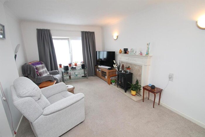 2 Bedroom Retirement Property For Sale In Queen Anne Road, Maidstone, ME14