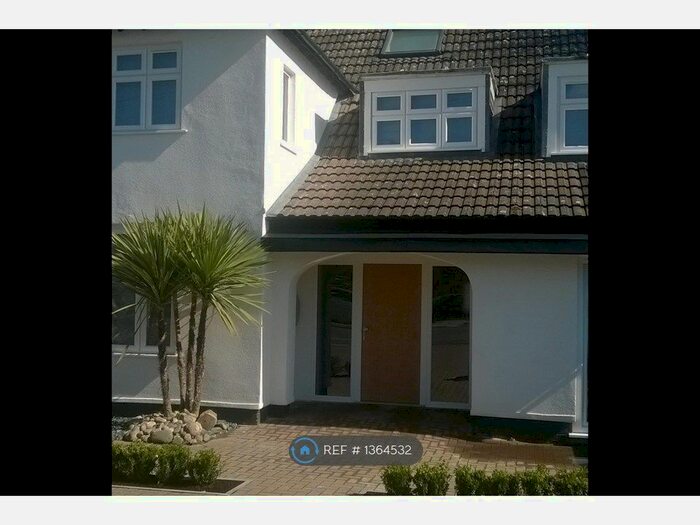 1 Bedroom Flat To Rent In Hills Road, Cambridge, CB2