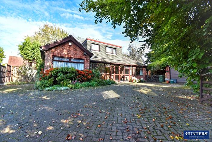 4 Bedroom Detached Bungalow For Sale In Cooks Lane, Wigston, LE18