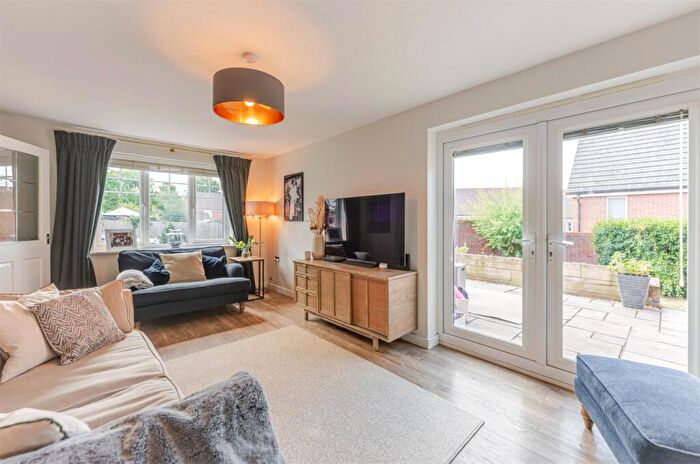 3 Bedroom Detached House For Sale In Biffin Way, Whitnash, Leamington Spa, Warwickshire, CV31